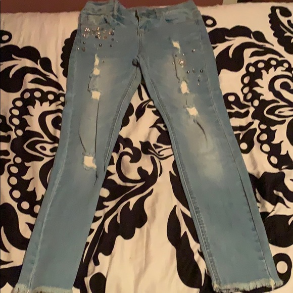 Light wash ripped jeans - Picture 1 of 3